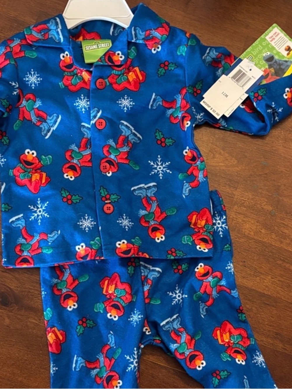 NWT Sesame Street Elmo Pajama Set - Blue and Red - Picture 5 of 5